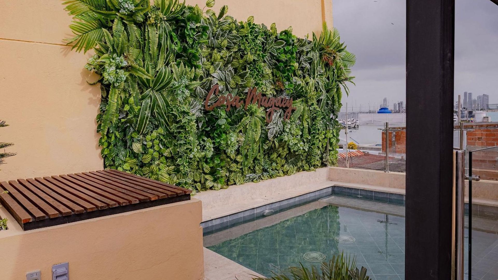 Oasis Colombomexicano En El Corazón De Cartagena