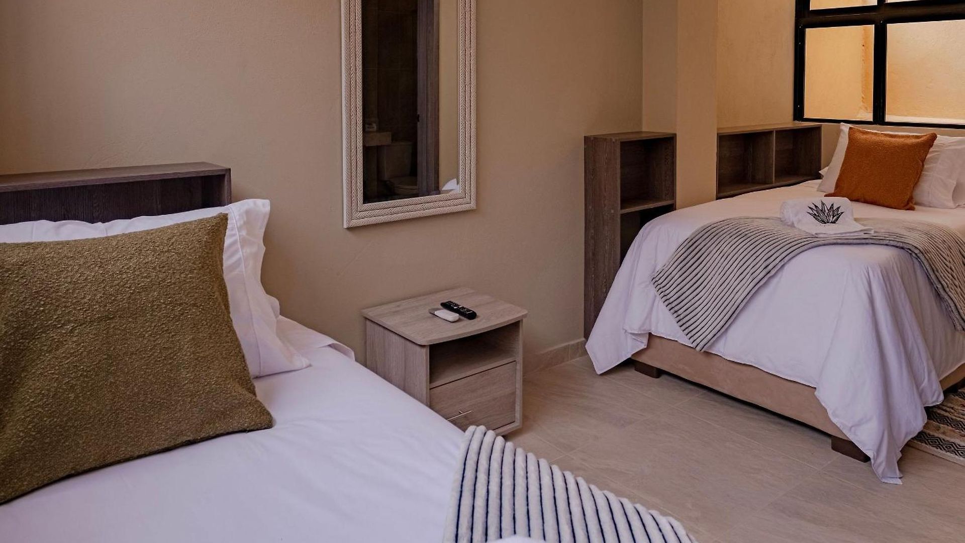 Oasis Colombomexicano En El Corazón De * Cartagena