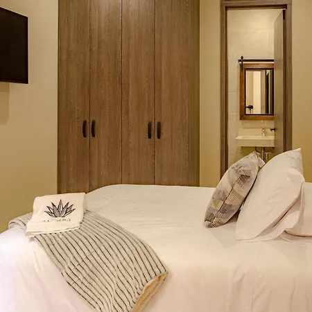 Holiday home Oasis Colombomexicano En El Corazon De *